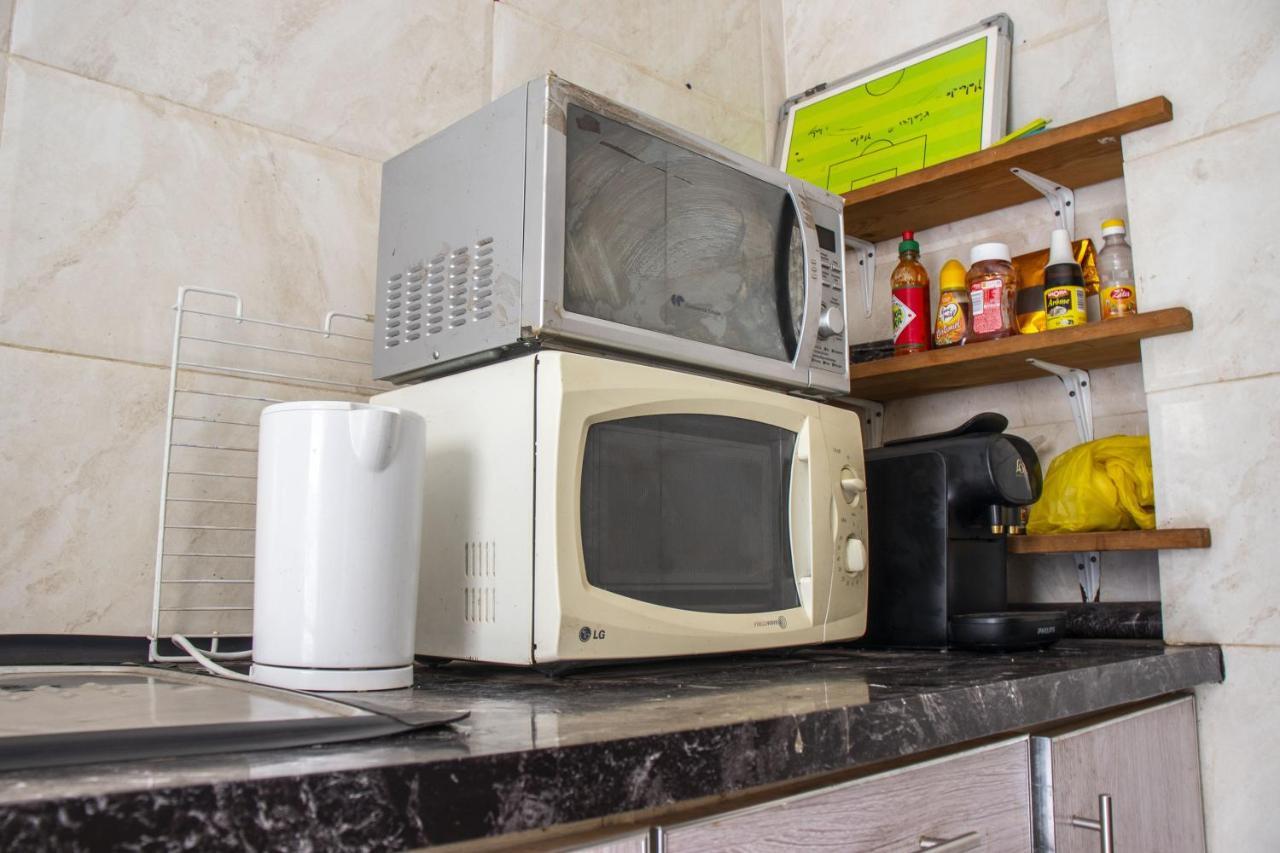 Dalou Hote, Cite Mixta Apartment *